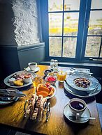 Rock House Hotel