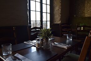 Rock House Hotel