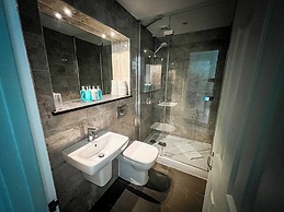 Rock House Hotel