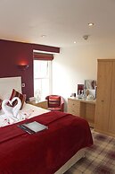 St John's Lodge (incl off-site health club)