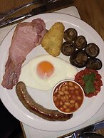 St John's Lodge (incl off-site health club)