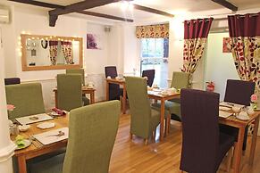 St John's Lodge (incl off-site health club)