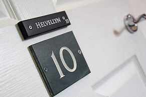 St John's Lodge (incl off-site health club)