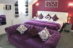 St John's Lodge (incl off-site health club)