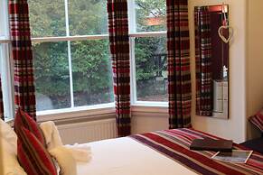 St John's Lodge (incl off-site health club)