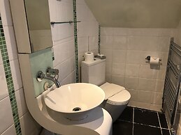 Kempfield House Hotel