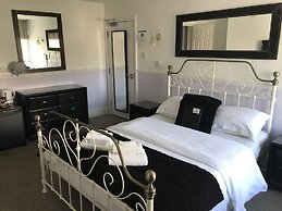 Kempfield House Hotel