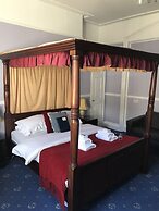 Kempfield House Hotel