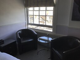 Kempfield House Hotel