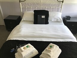 Kempfield House Hotel