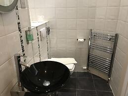 Kempfield House Hotel