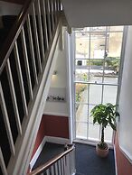 Kempfield House Hotel