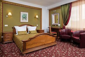 Grand Hotel Brasov