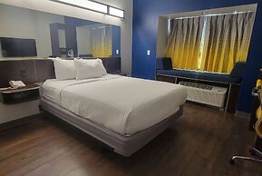 Microtel Inn & Suites by Wyndham Council Bluffs/Omaha