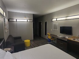 Microtel Inn & Suites by Wyndham Council Bluffs/Omaha