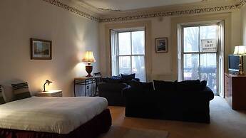 The Georgian House Hotel