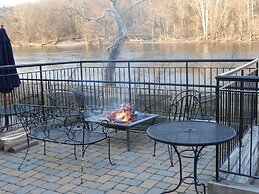 Lumberville 1740 House