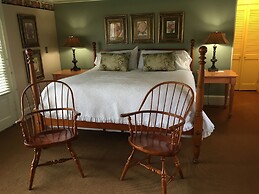 Lumberville 1740 House