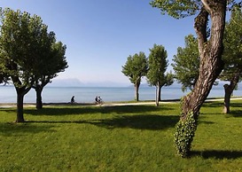 Villaggio Turistico Lugana Marina