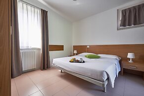 Villaggio Turistico Lugana Marina