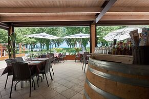 Villaggio Turistico Lugana Marina