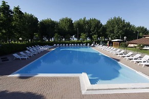 Villaggio Turistico Lugana Marina
