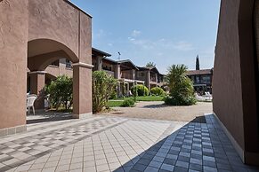 Villaggio Turistico Lugana Marina