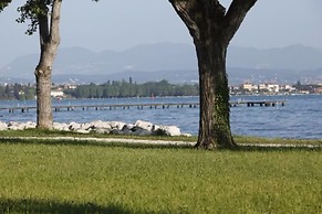 Villaggio Turistico Lugana Marina