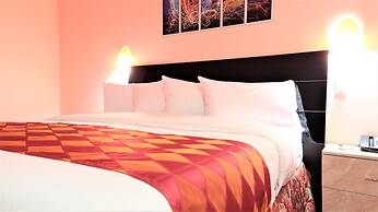 Crystal Star Inn Edmonton Airport