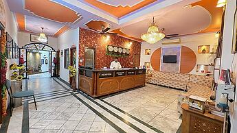 Hotel Taj Plaza