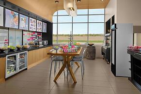 Aloft Broomfield Denver