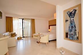 Hotel Vittoria Resort Pool & Spa