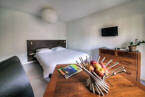 Comfort Aparthotel Lourdes L'Acacia