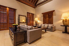 Ananda Hotel Boutique