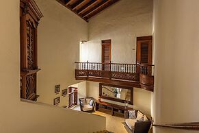 Ananda Hotel Boutique