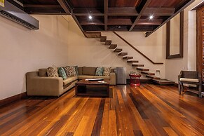 Ananda Hotel Boutique