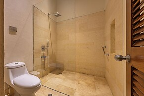 Ananda Hotel Boutique