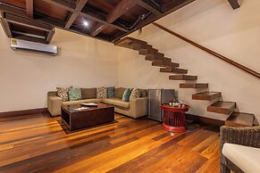 Ananda Hotel Boutique