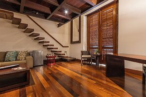 Ananda Hotel Boutique