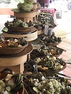 Domaine de la Roseraie Resort