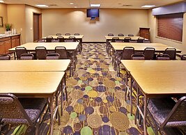 Holiday Inn Express Hotel & Suites Dubuque by IHG