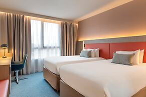 Courtyard by Marriott Paris Saint Denis