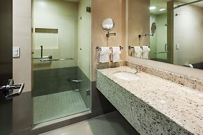 Crowne Plaza Leon by IHG