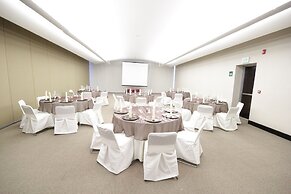 Crowne Plaza Leon by IHG