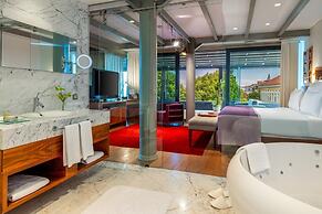 Tomtom Suites - Special Class