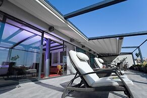 Tomtom Suites - Special Class