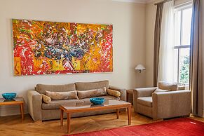 Tomtom Suites - Special Class