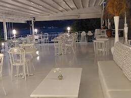 Club Capa Hotel
