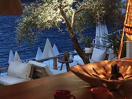 Club Capa Hotel
