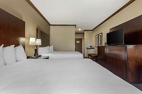 Best Western Plus Texoma Hotel & Suites